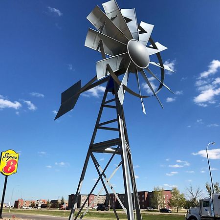 ホテル スーパー 8 バイ ウィンダム キンダースリー Kindersley エクステリア 写真